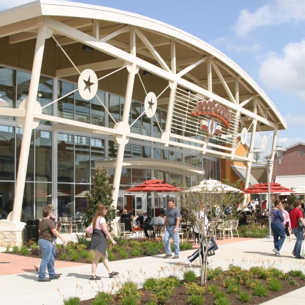 Houston Premium Outlets